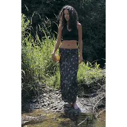 Cocoon Silk Sarong night roses